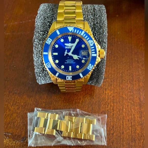 INVICTA Pro Diver Automatic Blue Dial Men’s Watch 40mm - Picture 1 of 3